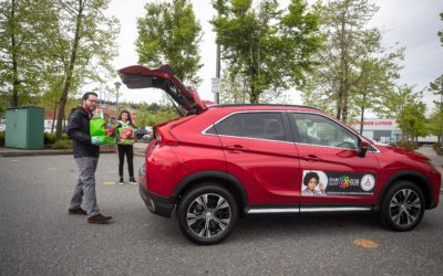 Josee Desjardins, Breakfast Club of Canada and Alan Lyddiatt, Mitsubishi Motors Canada load up a Mitsubishi Eclipse Cross, the company’s Community Utility Vehicle, for delivery to children and families in the community. Mitsubishi Motors Canada has donated $50,000 to the charity’s Emergency COVID-19 Club Fund and CUVs in Vancouver, Toronto and Montreal to be used for food delivery and logistics while school is out due to COVID-19. During the pandemic the charity has expanded its mandate increasing logistics needs such as transportation and funding as the crisis has had a severe financial impact on many families.